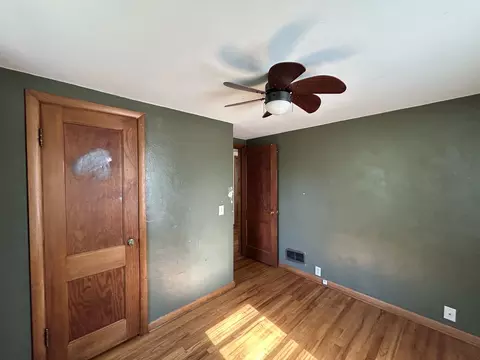 Bedroom - 438 E Warren St, Rockton, IL 61072 photo 5 of 5