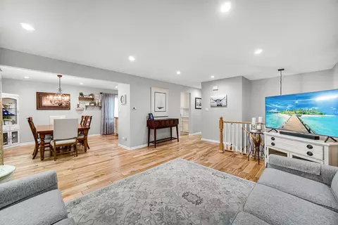 Other - 1629 Claremont Dr, Darien, IL 60561 photo 2 of 5