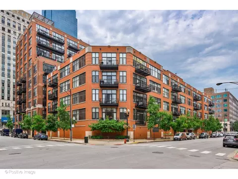 333 W Hubbard St #701, Chicago, IL 60654