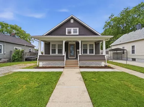 719 N Orchard Ave, Aurora, IL 60505