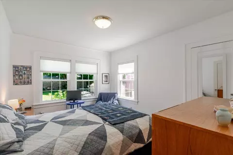 Bedroom - 2 Dawes Pl, Bloomington, IL 61701 photo 1 of 2