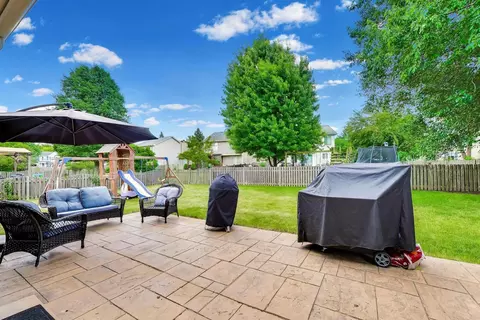 Exterior - 21837 W Judith Ct, Plainfield, IL 60544 photo 6 of 10