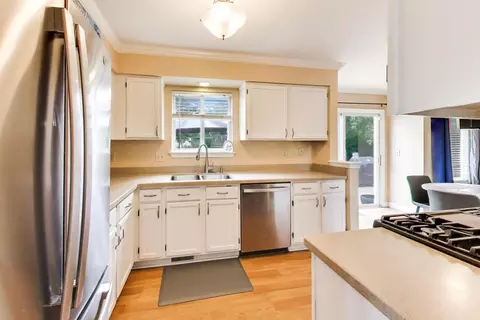 Kitchen - 21837 W Judith Ct, Plainfield, IL 60544 photo 3 of 4