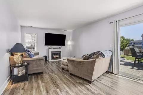 Living - 4819 Goodhue Ln, Plainfield, IL 60586 photo 2 of 2