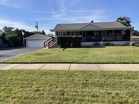 5620 W 83rd St, Burbank, IL 60459