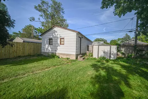 Exterior - 682 S Osborn Ave, Kankakee, IL 60901 photo 3 of 3