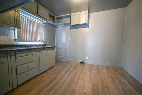 Kitchen - 682 S Osborn Ave, Kankakee, IL 60901 photo 1 of 2