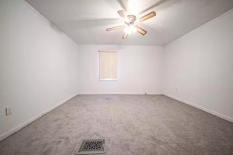Bedroom - 682 S Osborn Ave, Kankakee, IL 60901 photo 2 of 2