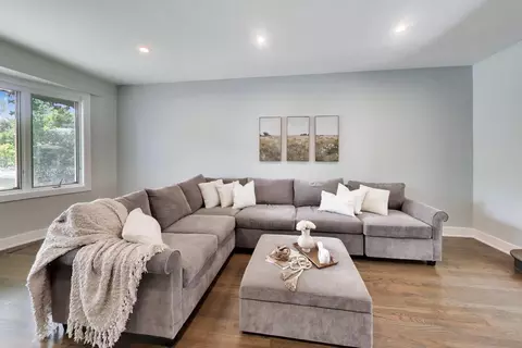 Living - 1052 Rolling Pass, Glenview, IL 60025 photo 1 of 2