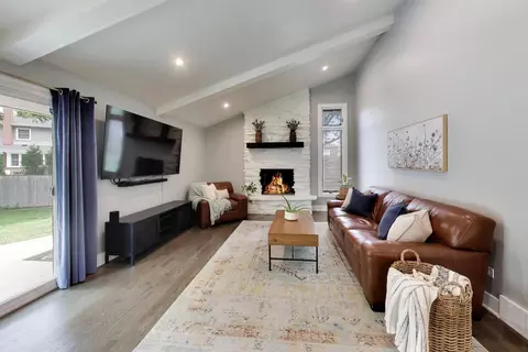 Living - 1052 Rolling Pass, Glenview, IL 60025 photo 2 of 2