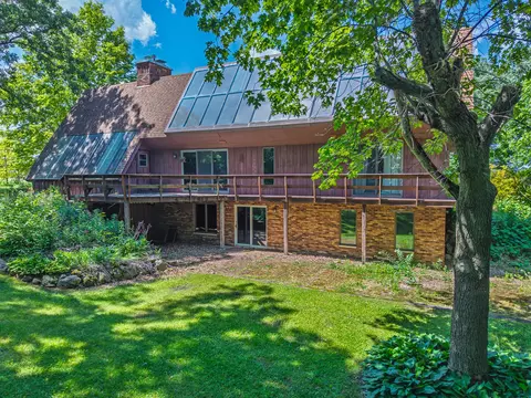 17001 Mcguire Rd, Harvard, IL 60033