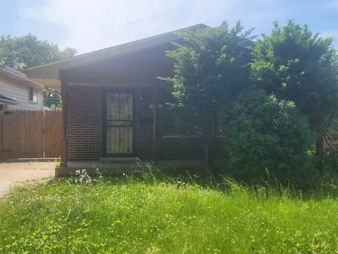 14116 S Hoxie Ave, Burnham, IL 60633