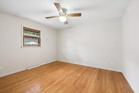 Bedroom - 1535 Easy St, Elgin, IL 60123 photo 1 of 6