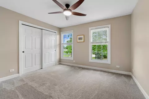 Bedroom - 12 Covington Ct, Algonquin, IL 60102 photo 3 of 5