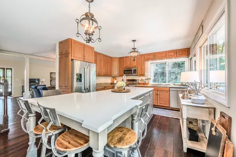 Kitchen - 52 Redstart Rd, Naperville, IL 60565 photo 1 of 3