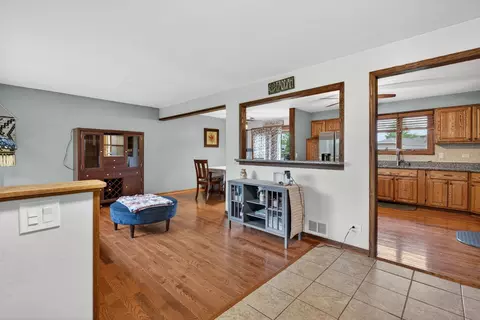 Entry Way - 10818 Bryant Rd, Mokena, IL 60448 photo 3 of 3