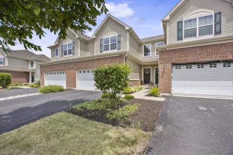 15060 W Quincy Cir, Manhattan, IL 60442