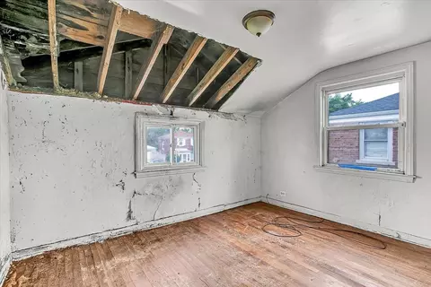 Bedroom - 9846 S Calhoun Ave, Chicago, IL 60617 photo 3 of 3