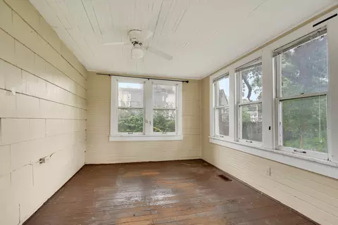 Exterior - 1408 E Washington St, Joliet, IL 60433 photo 1 of 7