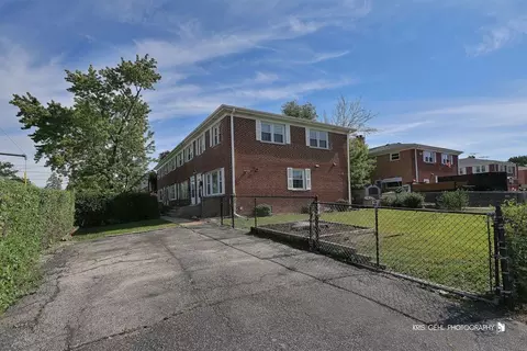 Other - 9550 Potter Rd, Des Plaines, IL 60016 photo 2 of 7