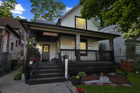 15604 Loomis Ave, Harvey, IL 60426