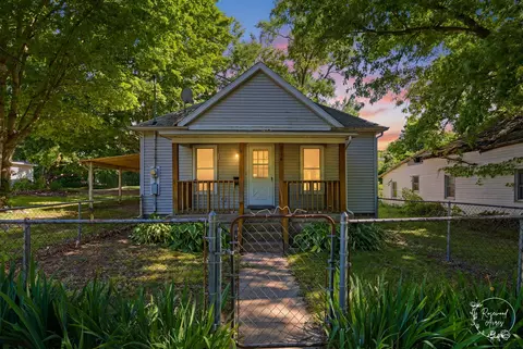 714 W South 9th St, Shelbyville, IL 62565