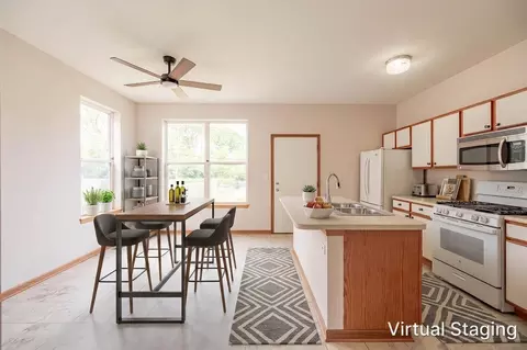 Kitchen - 118 E 107th St, Chicago, IL 60628 photo 1 of 3