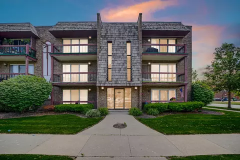 11000 S Keating Ave #3C, Oak Lawn, IL 60453