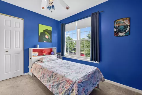 Bedroom - 635 Gallant Dr, Minooka, IL 60447 photo 4 of 6
