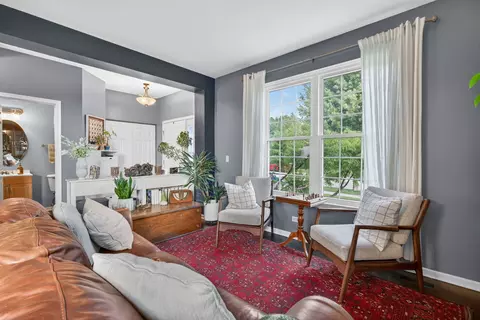 Living - 635 Gallant Dr, Minooka, IL 60447 photo 4 of 7