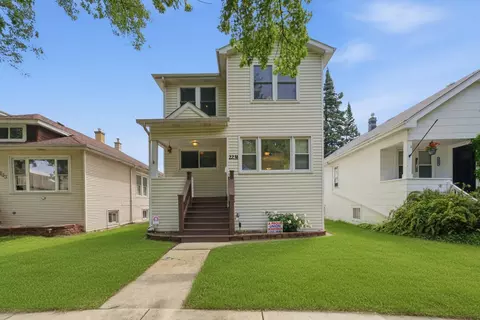 2231 N 75th Ave, Elmwood Park, IL 60707