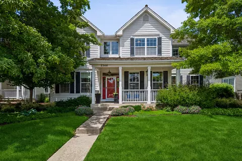 2566 Fielding Dr, Glenview, IL 60026