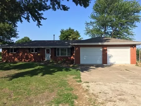 136 N St Louis St, Elwood, IL 60421