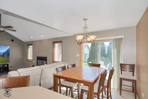 Dining - 1541 Mallards Cv, Beecher, IL 60401 photo 1 of 1