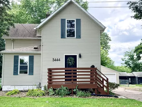 3444 19th Ave, Moline, IL 61265