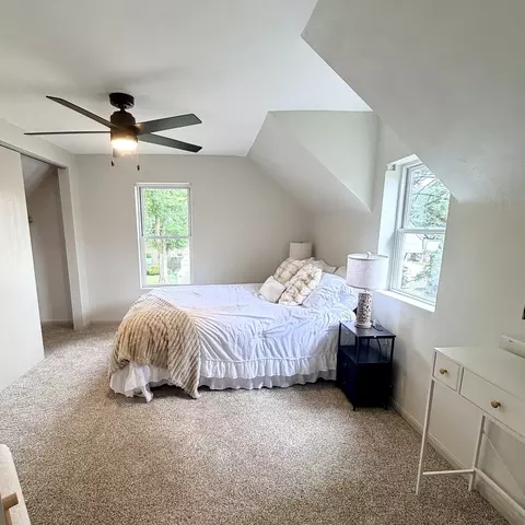 Bedroom - 3444 19th Ave, Moline, IL 61265 photo 3 of 5