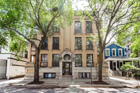 445 W Fullerton Pkwy #L1A, Chicago, IL 60614