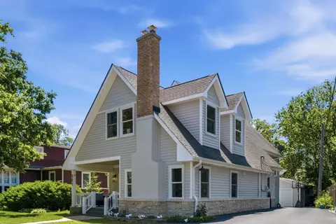 941 Greenwood Ave, Deerfield, IL 60015