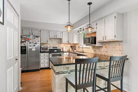 Kitchen - 102 Pine Cir, Cary, IL 60013 photo 1 of 3