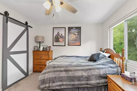 Bedroom - 102 Pine Cir, Cary, IL 60013 photo 4 of 4