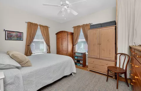 Bedroom - 319 E Jefferson Ave, Wheaton, IL 60187 photo 1 of 3