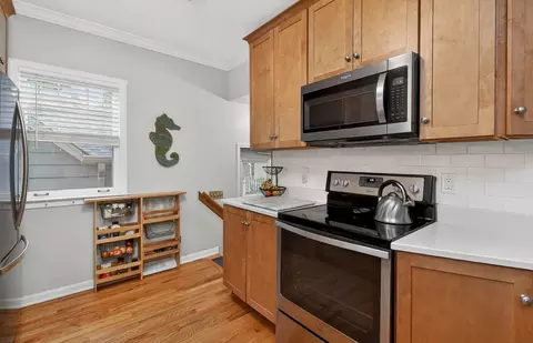Kitchen - 319 E Jefferson Ave, Wheaton, IL 60187 photo 3 of 3