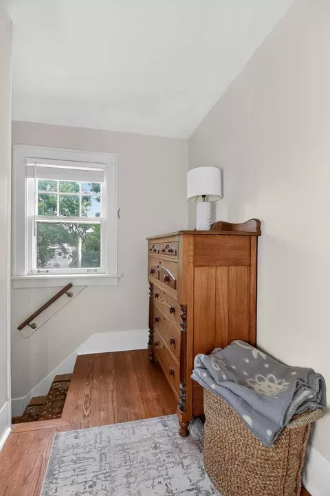 Entry Way - 319 E Jefferson Ave, Wheaton, IL 60187 photo 2 of 2