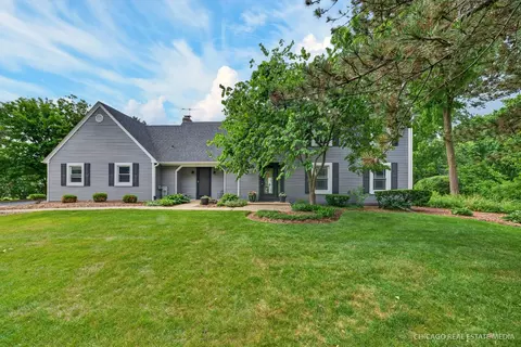 1125 W Wood St, Palatine, IL 60067