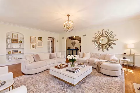 Living - 1430 Keystone Ave, River Forest, IL 60305 photo 1 of 4