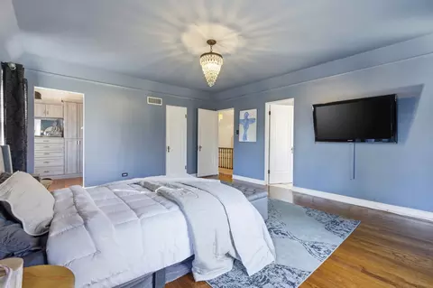 Bedroom - 1430 Keystone Ave, River Forest, IL 60305 photo 2 of 5