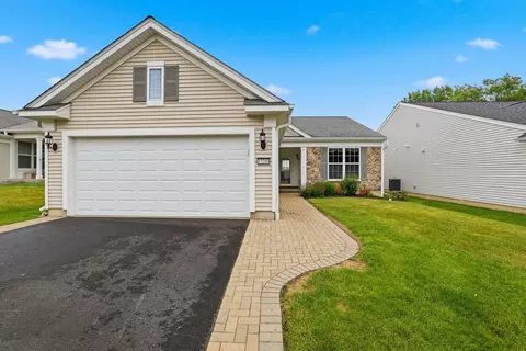 13280 Canary Ln, Huntley, IL 60142