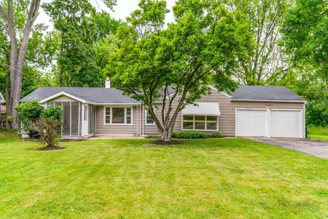 25462 W Arcade Dr S, Lake Villa, IL 60046