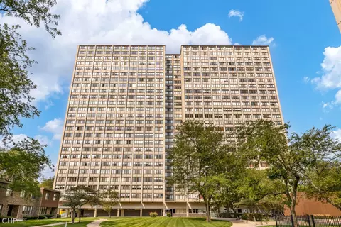 4850 S Lake Park Ave #1009B, Chicago, IL 60615
