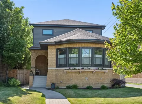 5942 N Kolmar Ave, Chicago, IL 60646